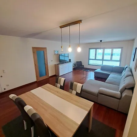 Fabolous Marinho Apartment Porto Buitenkant foto